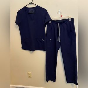 Figs top with Livingston pant ( wide leg)